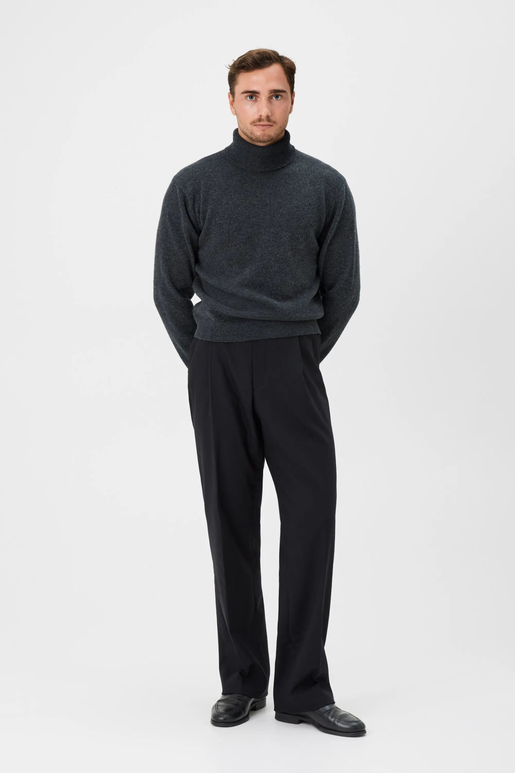 03 - Roll Neck - Wool - Dark Grey Giabe